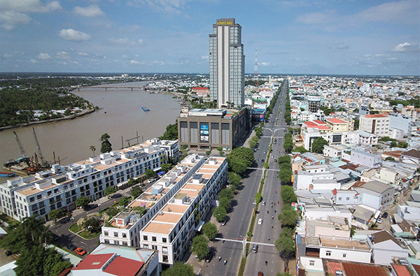  Vincom Plaza Xuân Khánh - Tòa nhà cao nhất và là điểm nhấn cho đô thị Cần Thơ. 
